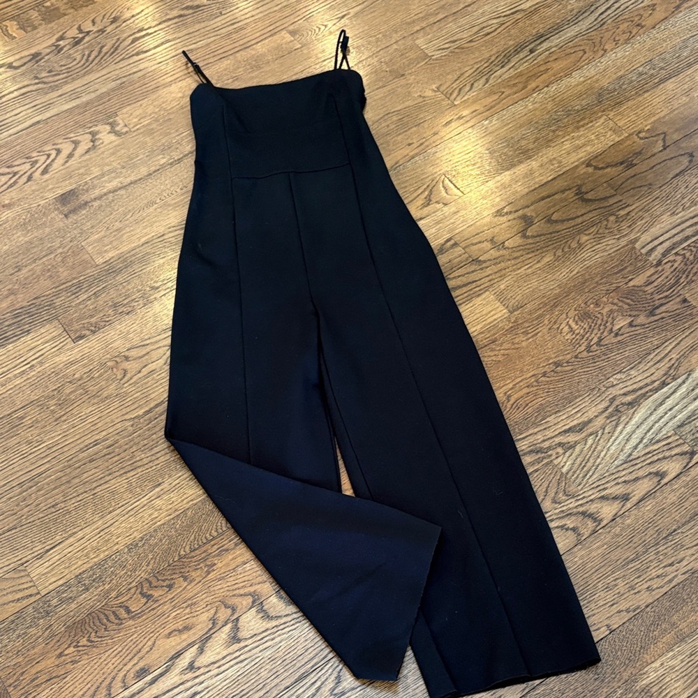 Urban Outfitters Elegant Black Jumpsuit, xS